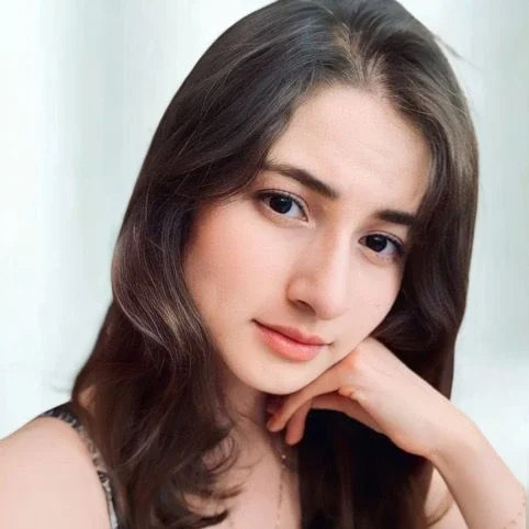 Gabriela P. J.